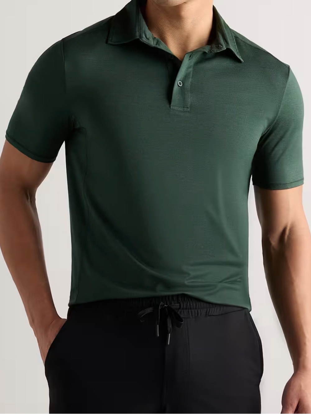 Quince men’s Flowknit Breeze Performance Polo. Size Large  Color Green